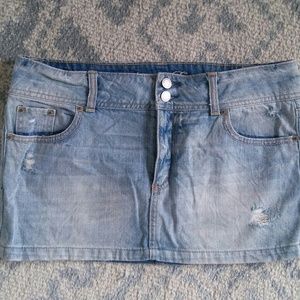 American Eagle Mini Skirt